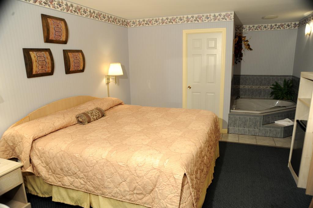 Wilbraham Inn Ludlow Extérieur photo