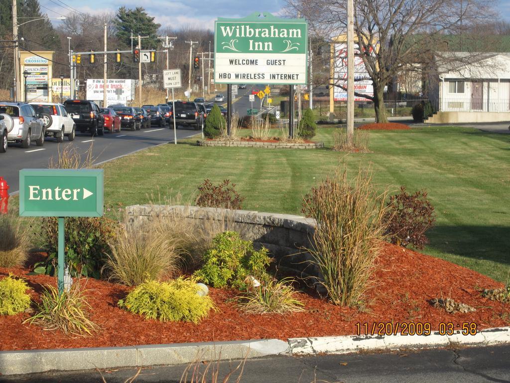 Wilbraham Inn Ludlow Extérieur photo